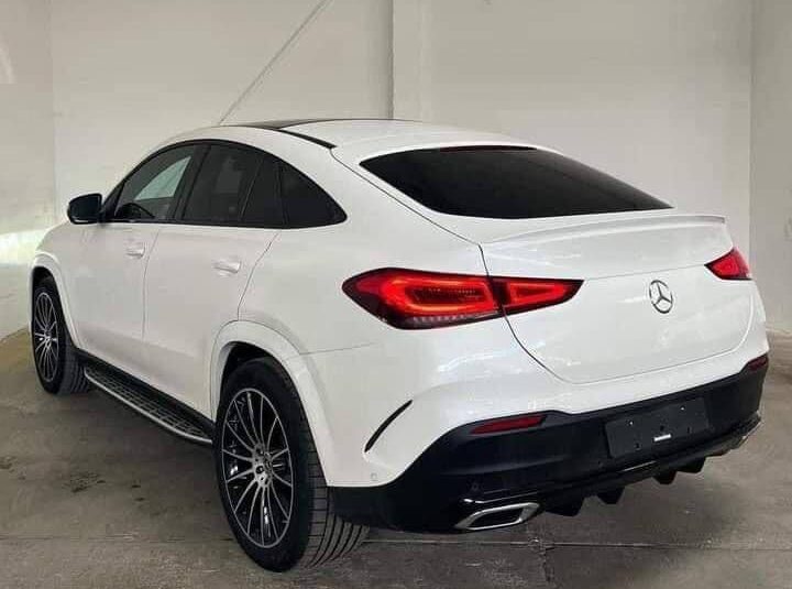 Mercedes-Benz GLE 400d AMG