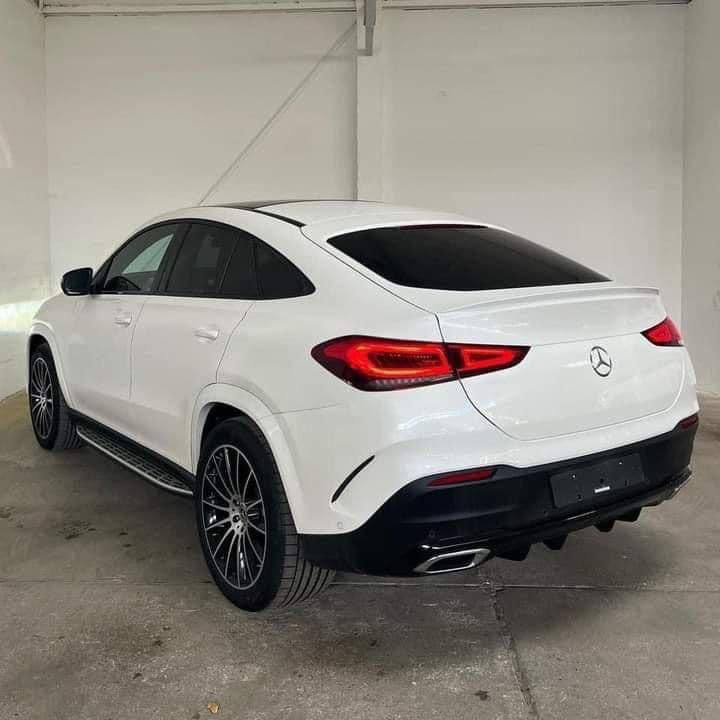 Mercedes-Benz GLE 400d AMG