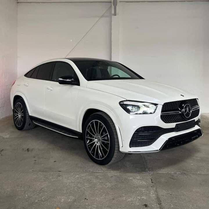 Mercedes-Benz GLE 400d AMG