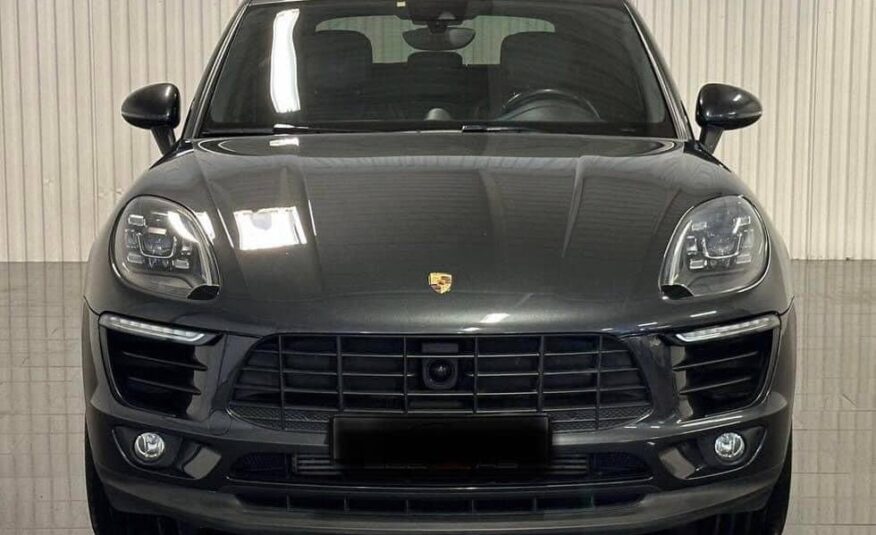 Porsche Macan 2.0 AWD Sportsexos