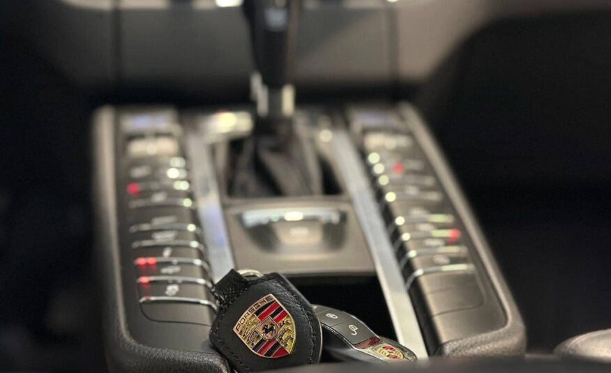 Porsche Macan 2.0 AWD Sportsexos