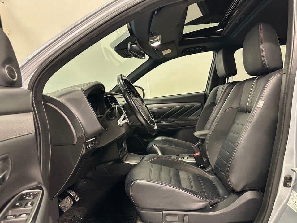 MITSUBISHI OUTLANDER 2.0 / AWD / PHEV / Hybride