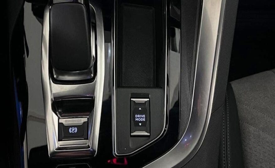 PEUGEOT 3008 GT-Line PHEV 1.6 / Hybride Rechargeable