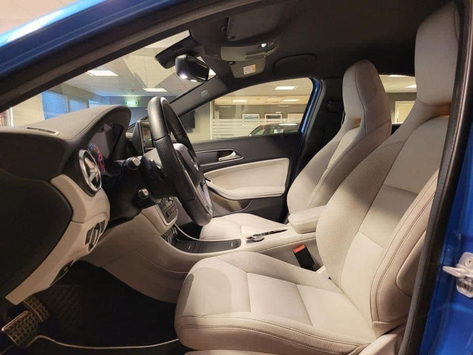 Mercedes-Benz Classe A 180 AMG 1.6 Essence Automatique