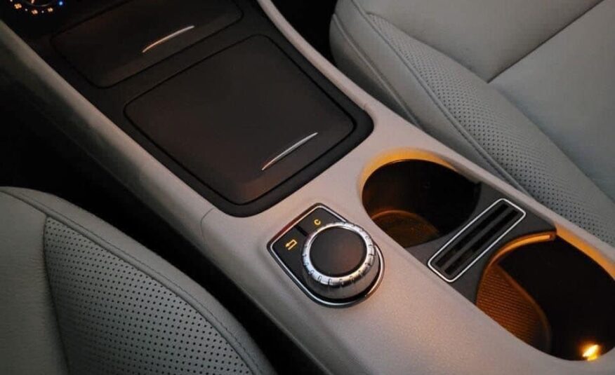 Mercedes-Benz Classe A 180 AMG 1.6 Essence Automatique