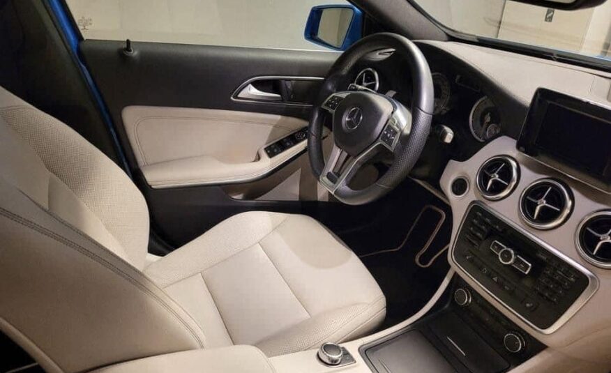 Mercedes-Benz Classe A 180 AMG 1.6 Essence Automatique