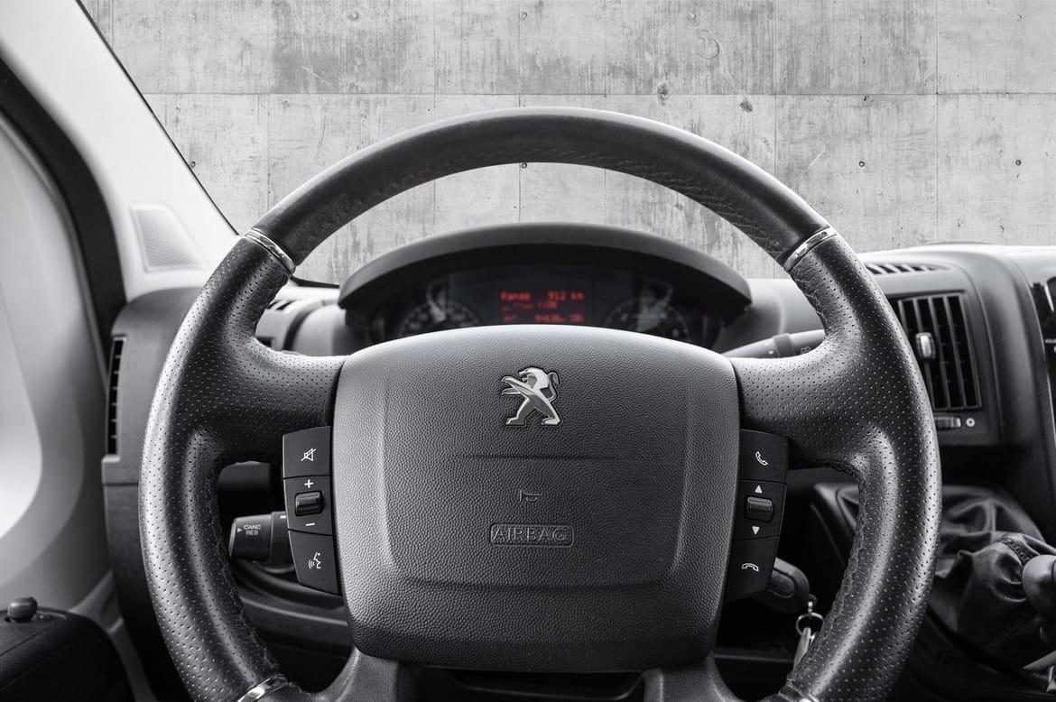 Peugeot Boxer L3H2 2.2 BlueHDI 165 ch