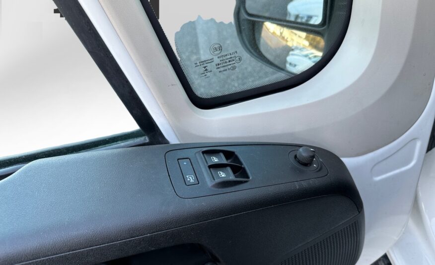 Peugeot Boxer 2,2 Hdi
