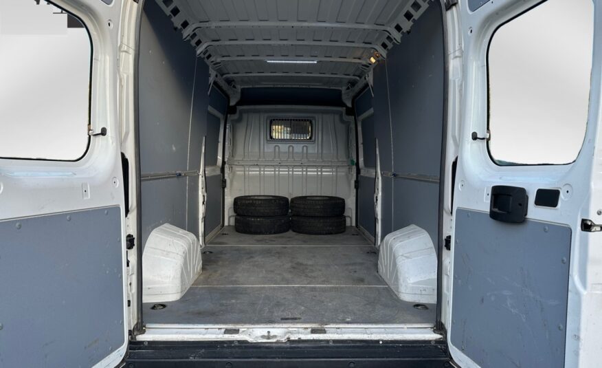 Peugeot Boxer 2,2 Hdi