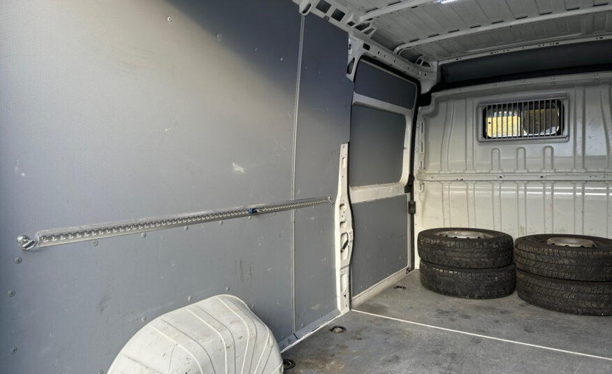 Peugeot Boxer 2,2 Hdi