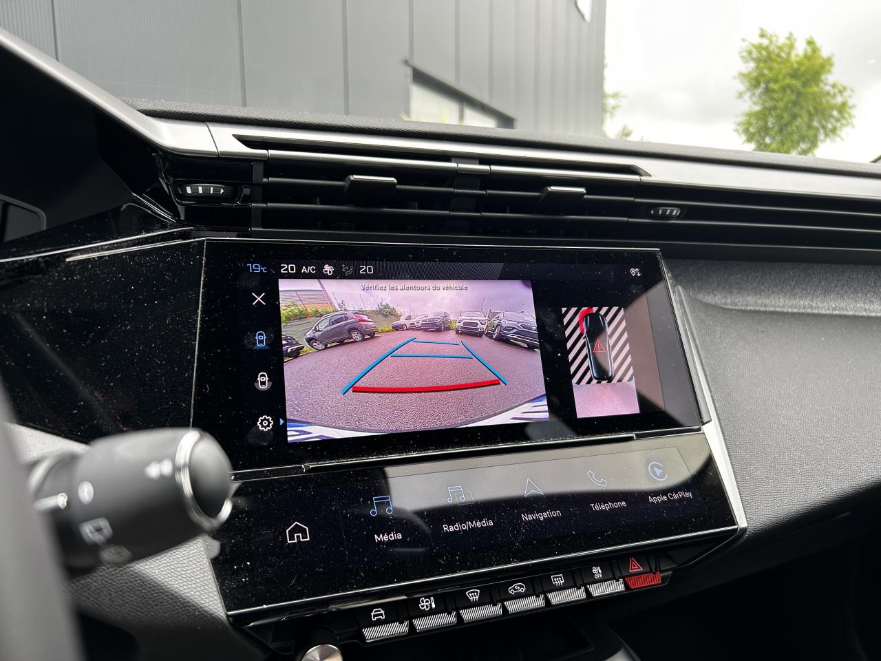 PEUGEOT 308 1.5 BlueHDi 130 EAT8 Allure Pack