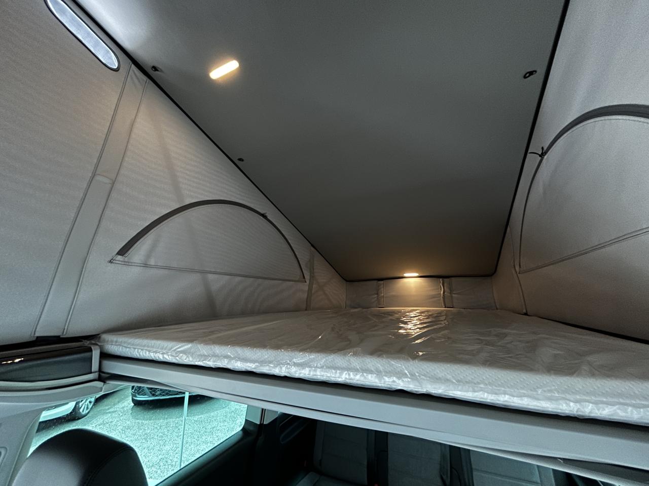 VOLKSWAGEN CALIFORNIA T6.1 2.0 TDI 150 DSG Beach Camper Edition