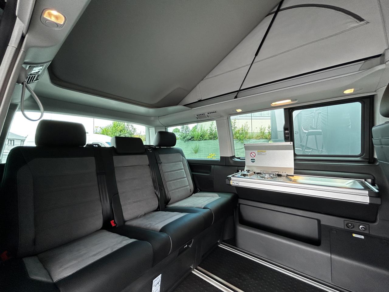 VOLKSWAGEN CALIFORNIA T6.1 2.0 TDI 150 DSG Beach Camper Edition