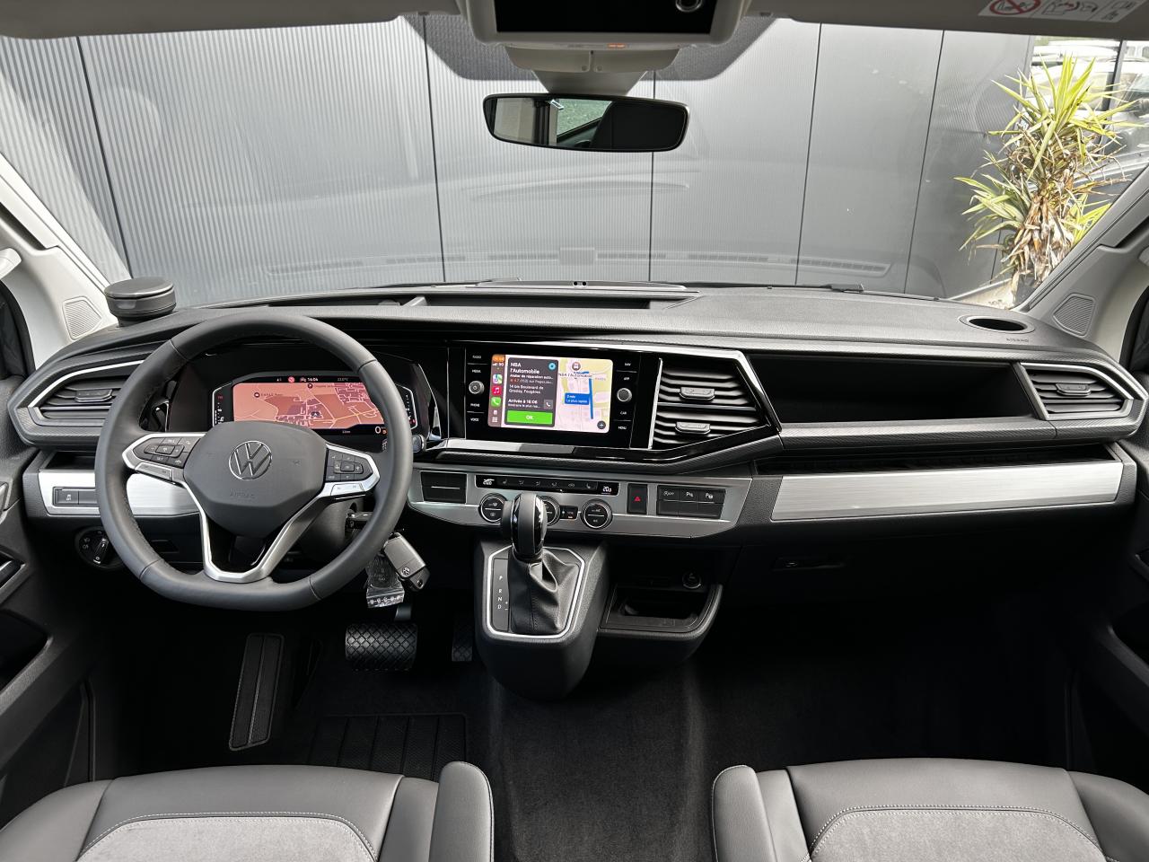 VOLKSWAGEN CALIFORNIA T6.1 2.0 TDI 150 DSG Beach Camper Edition