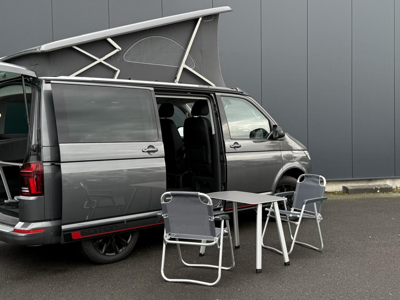 VOLKSWAGEN CALIFORNIA T6.1 2.0 TDI 150 DSG Beach Camper Edition