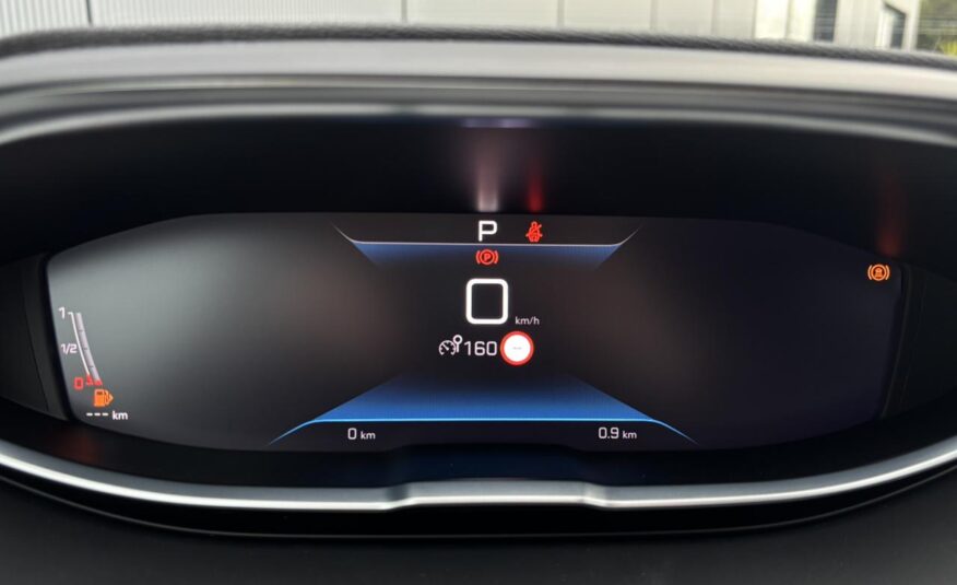 PEUGEOT 5008 1.5 BlueHDI 130 EAT8 Allure Pack