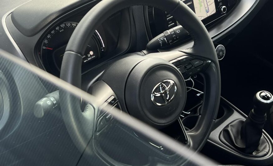 TOYOTA AYGO X 1.0 VVT-i 72 Dynamic