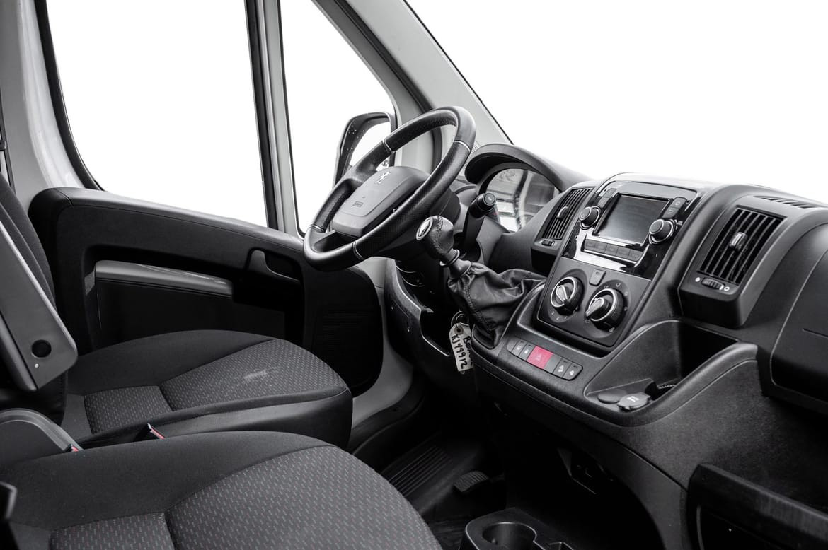 Peugeot Boxer Fg II 335 L3H2 2.2 BlueHDi S&S 165ch