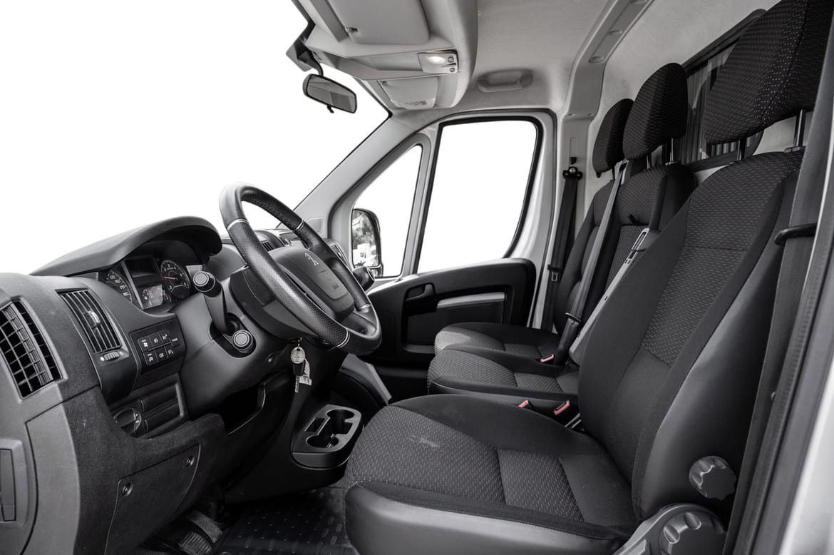 Peugeot Boxer Fg II 335 L3H2 2.2 BlueHDi S&S 165ch