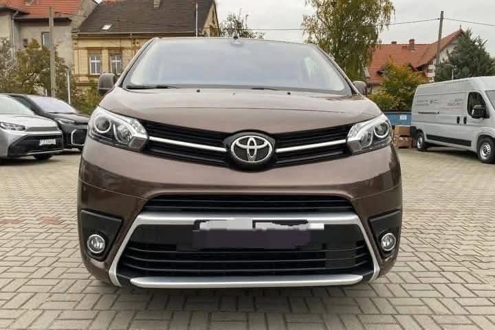 Toyota PROACE Verso 2.0 180 D-4D Executive Techno BVA MC23