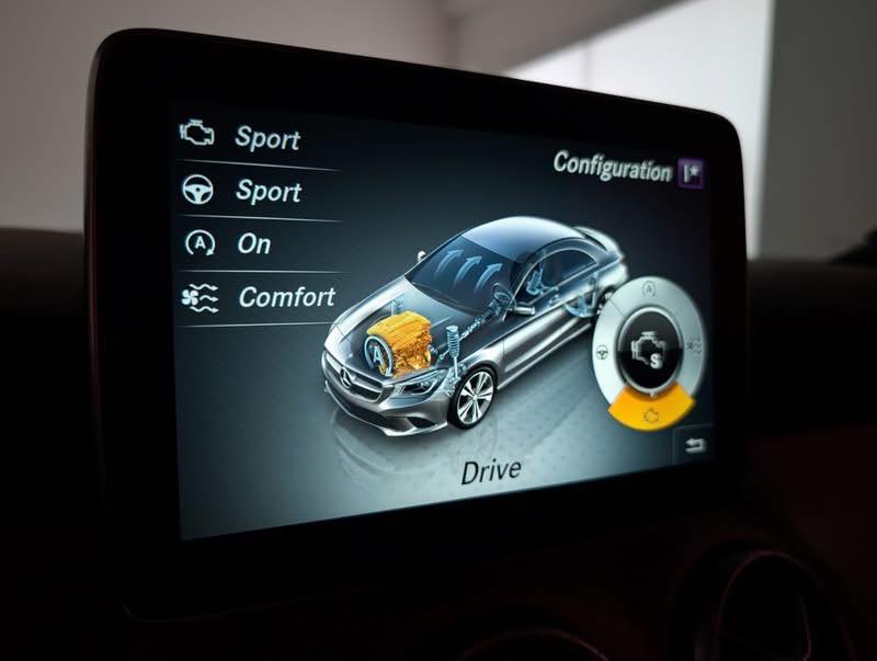 Mercedes-Benz CLA 2 AMG Navi Kamera DAB+