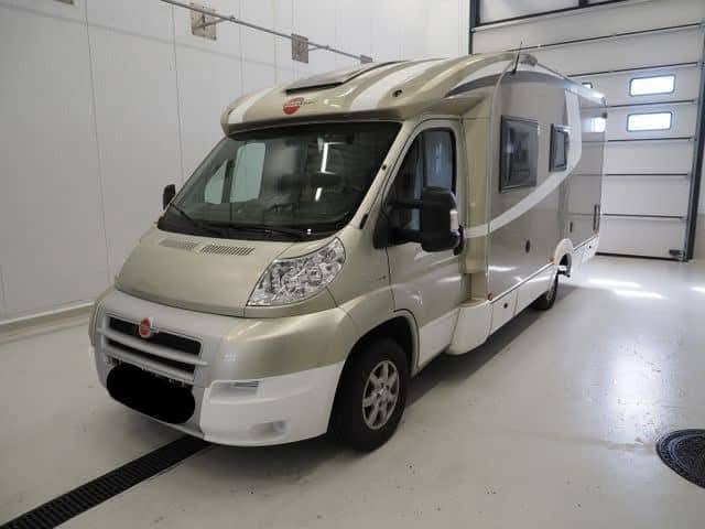Camping Car FIAT 2.3 131 CH Bürstner Solano T 615