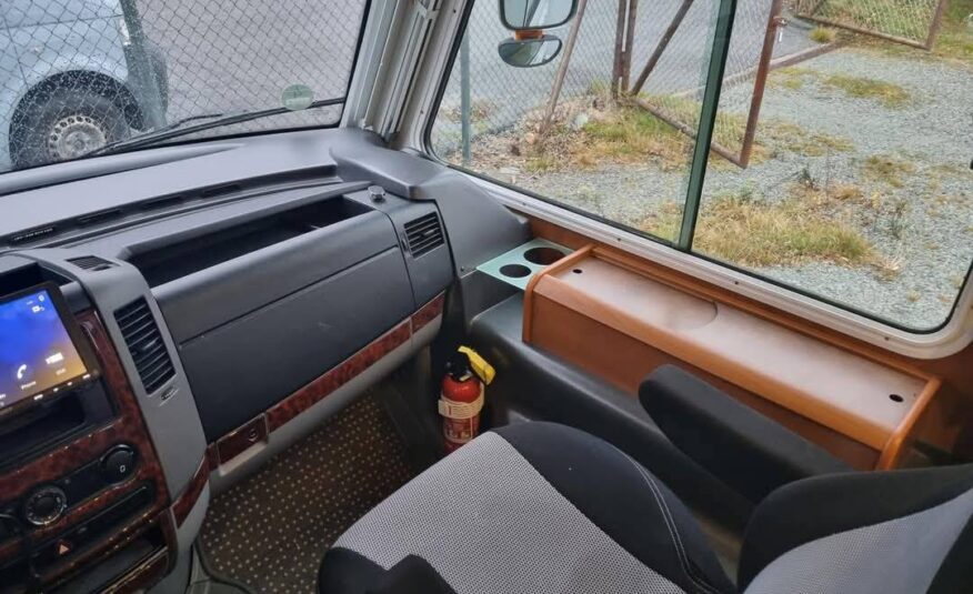 CAMPING CAR MERCEDES 3 L V6 194CV PILOTE EXPLOREUR 733 FG