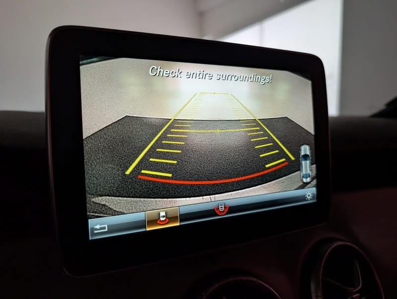 Mercedes-Benz CLA 2 AMG Navi Kamera DAB+