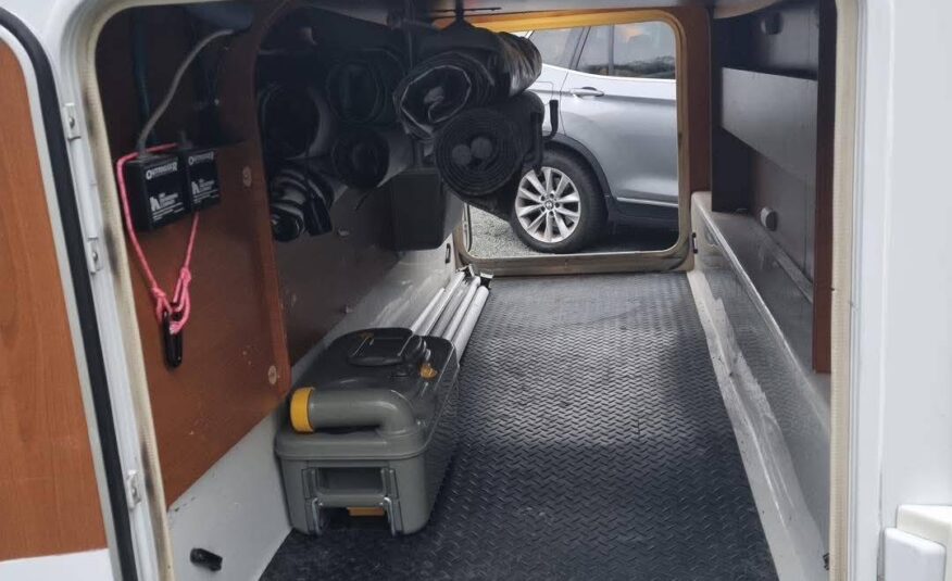CAMPING CAR MERCEDES 3 L V6 194CV PILOTE EXPLOREUR 733 FG