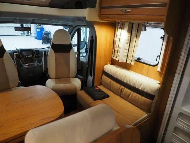 Camping Car FIAT 2.3 131 CH Bürstner Solano T 615