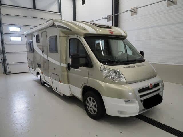 Camping Car FIAT 2.3 131 CH Bürstner Solano T 615