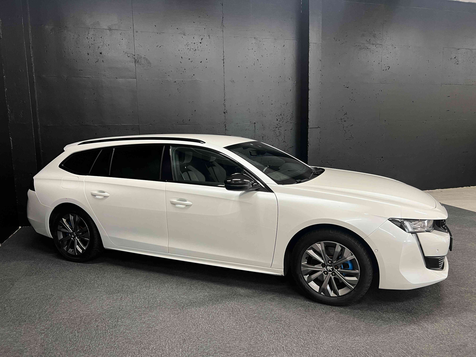 Peugeot 508 SW II HYBRID4 360ch e-EAT8 SPORT ENGINEERED
