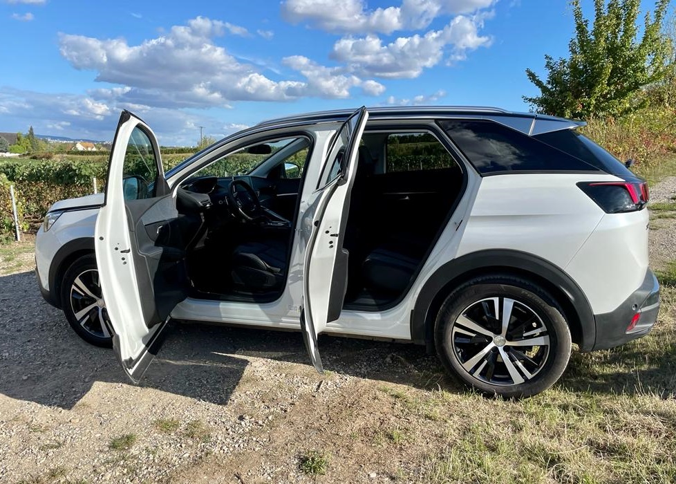 Peugeot 3008 Allure Business BlueHDI 130 S&S EAT8