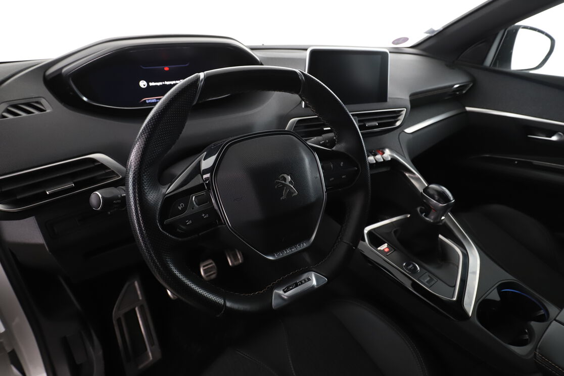 Peugeot 3008 1.2 Puretech 130 BVM6 Crossway