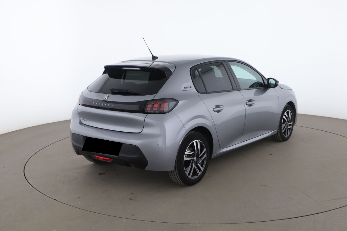 Peugeot 208 1.5 BlueHDi 100 BVM6 Allure