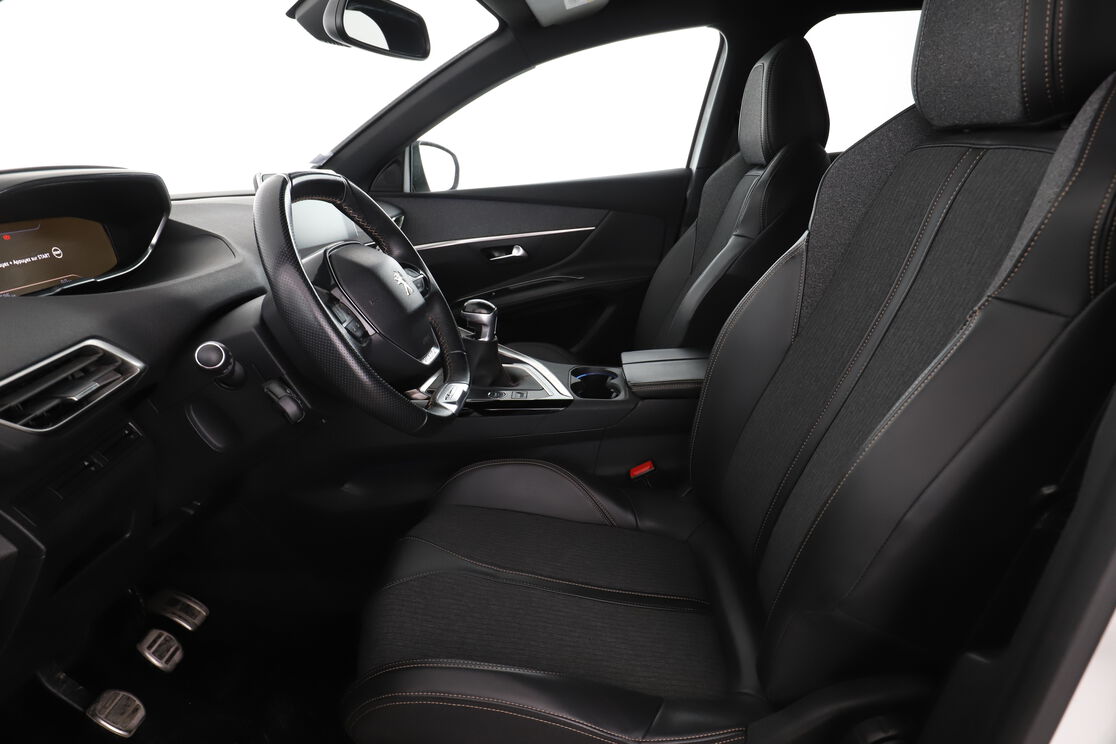 Peugeot 3008 1.2 Puretech 130 BVM6 Crossway